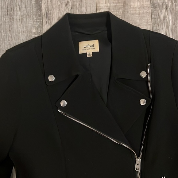Aritzia Wilfred Montesson Moto Crepe Jacket - Picture 7 of 14